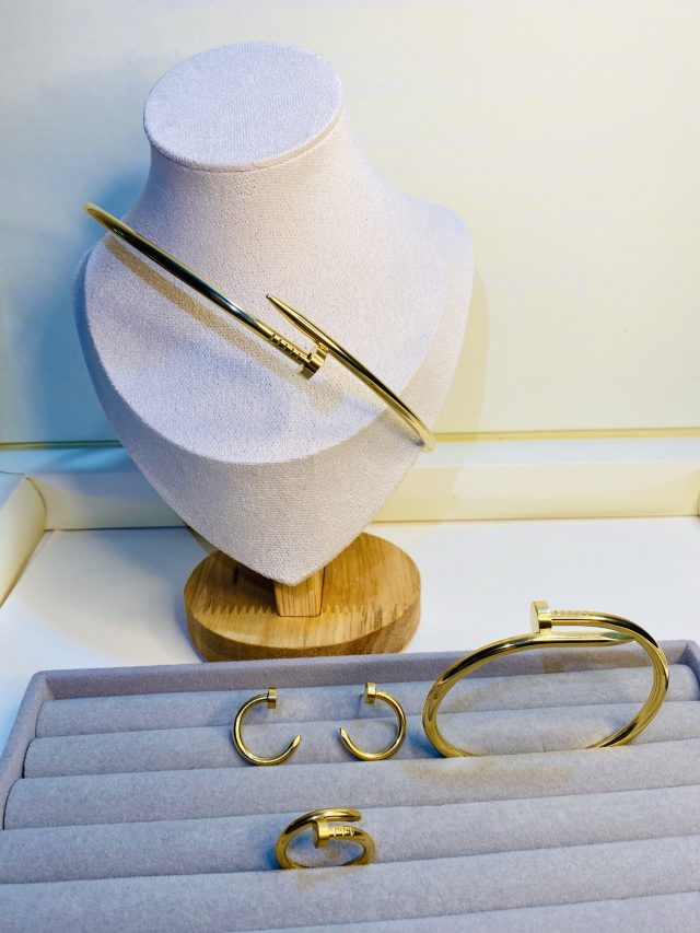 NAIL NECKLACE CHOKER FULL SET