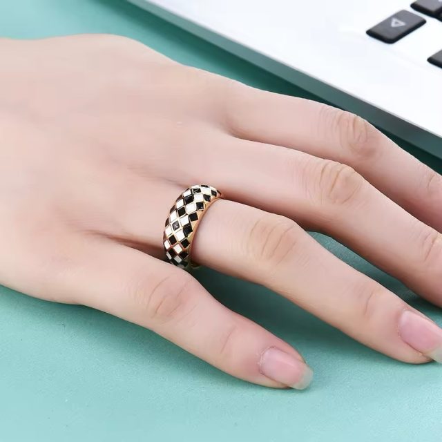 Chess Pattern Ring - Image 2