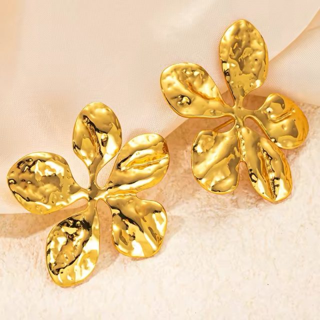 Vintage Floral Studs - Image 2