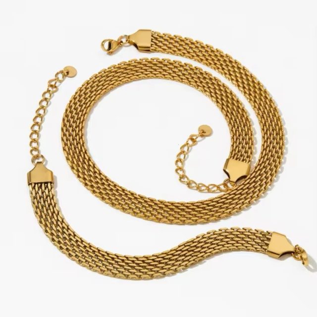 EMY BRACELET AND NECKLACE